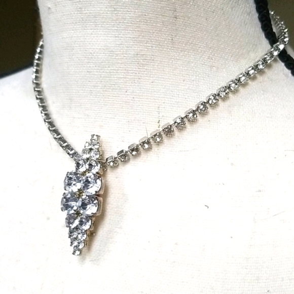 Vintage Rhinestone Brooch & Necklace Assemblage - Picture 13 of 13